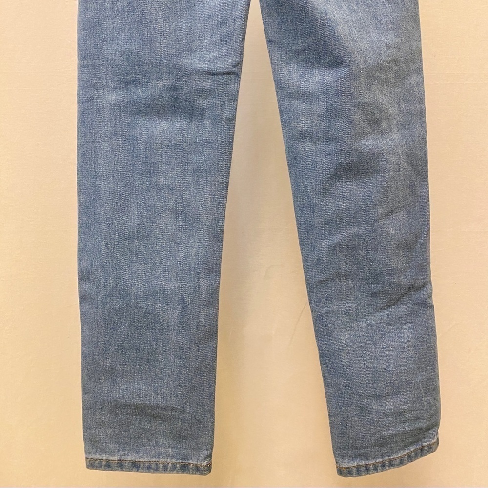 Boohoo NWT Sophie High Waist Distressed Jeans Women Light Wash Ripped Straight 2 - Picture 7 of 16